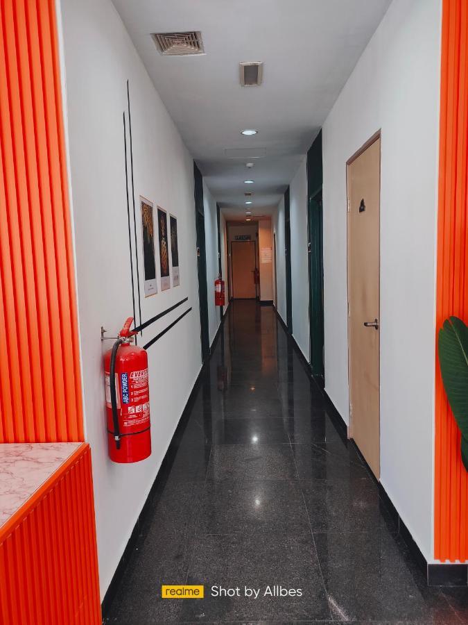 Allbes Parklands Hotel 클랑 외부 사진